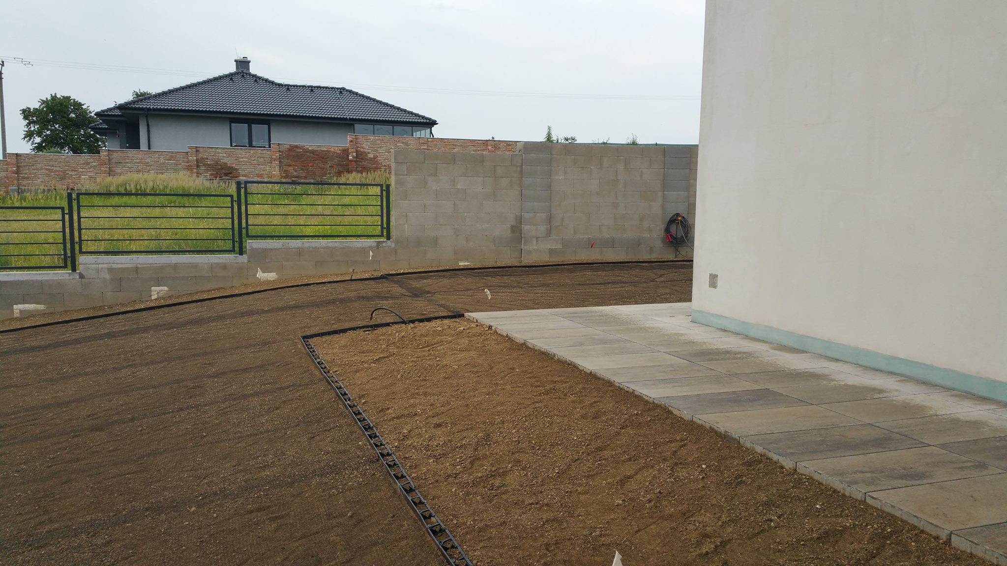 Exteriérové dlažby a dokončovacie práce